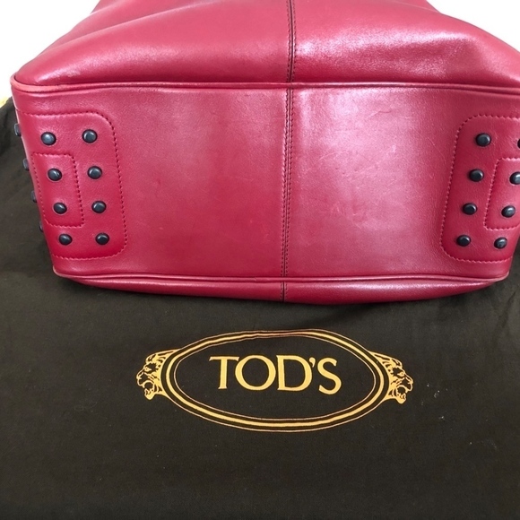 Tod's Red Leather Shoulder Bag - Picture 6 of 8